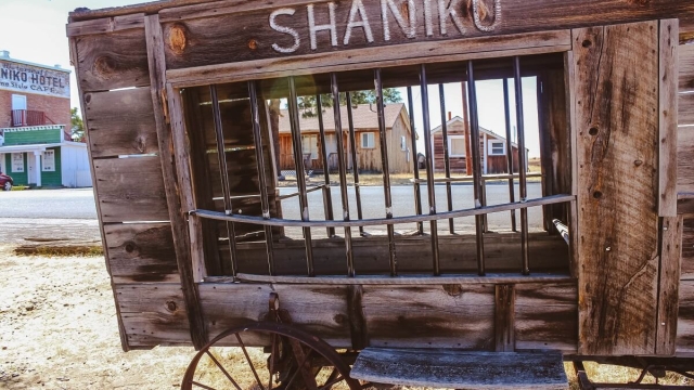 You are currently viewing Discover Shaniko Ghost Town In Oregon: Former “Wool Capital of the World”