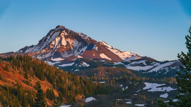 You are currently viewing Everything you should know about wilderness permits in the Central Cascades near Bend, Oregon