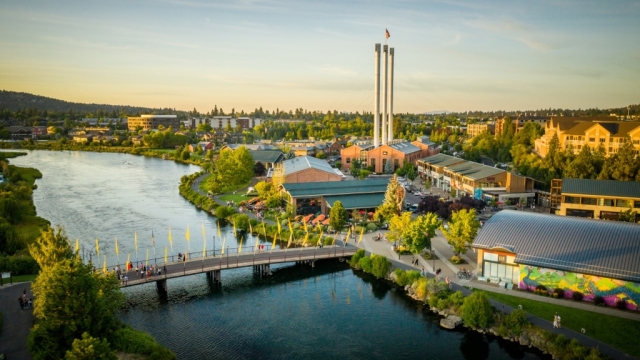 You are currently viewing Oregon Travels: 12 awesome things to do in Bend, from museums to brewery hopping
